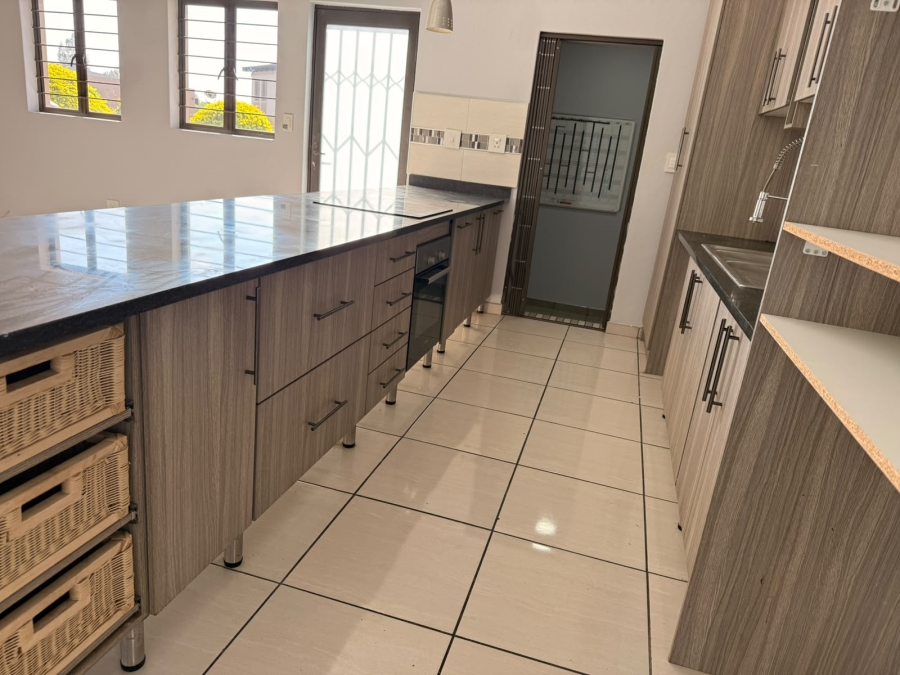 3 Bedroom Property for Sale in Geelhoutpark North West